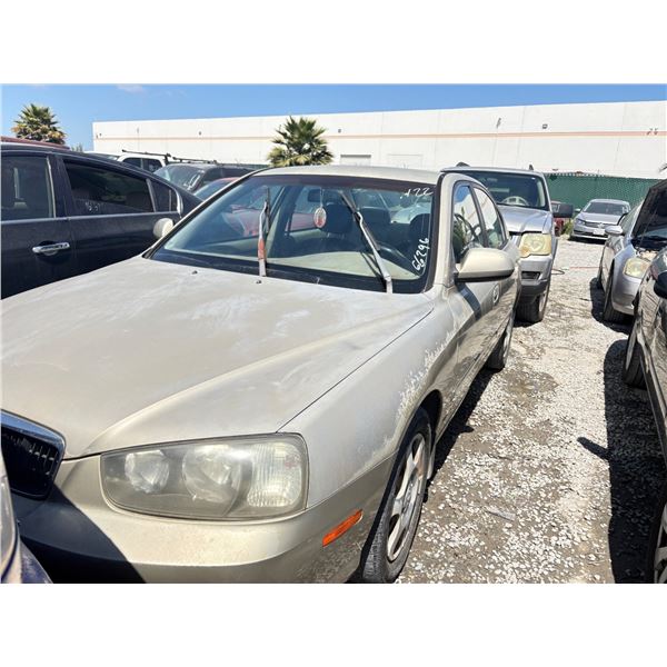 HYUNDAI ELANTRA 2003 T