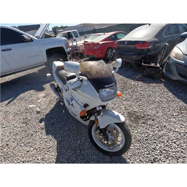 HONDA INTERCEPTOR 1986 T-DONATION