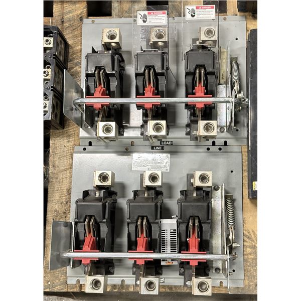(2) Siemens #VBNFS365 Disconnect Switches