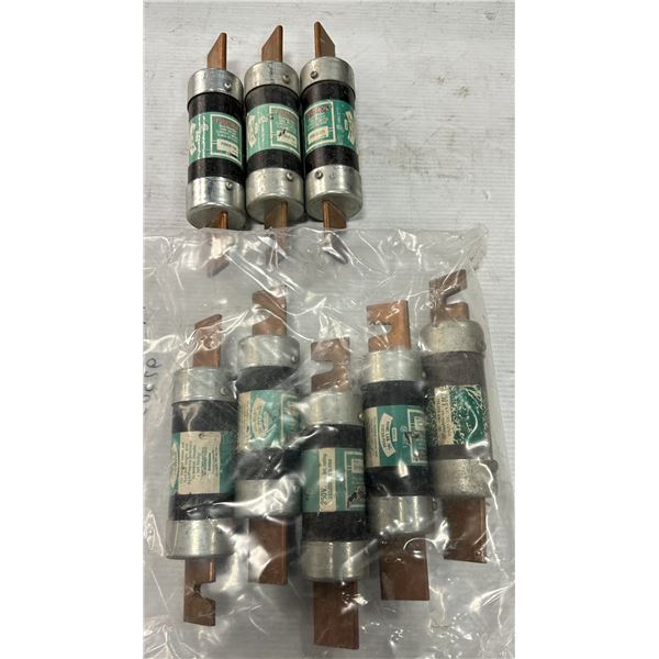 Lot of (8) #FRN-R-125 Fuses