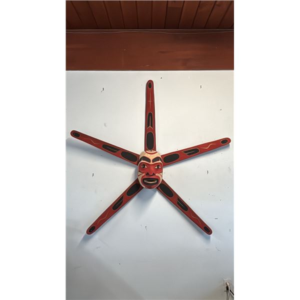 HAND CARVED & PAINTED FIRST NATIONS SUN MASK 10" X 13" (APPROX 65" WIDE WITH SUN RAYS)