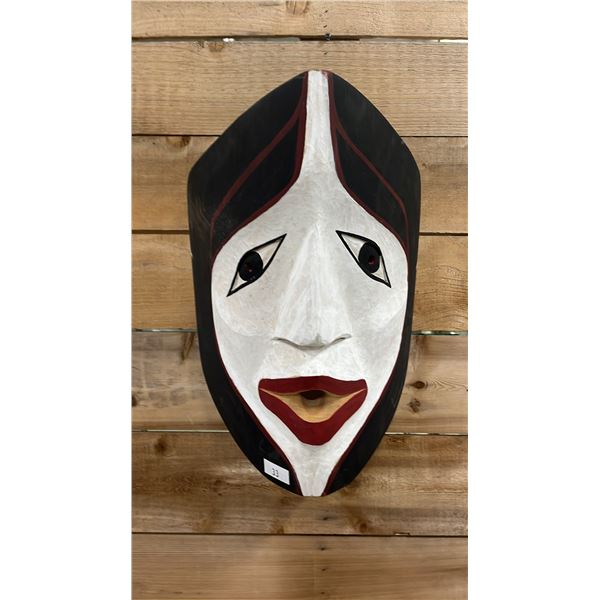 HAND CARVED & PAINTED FIRST NATIONS MASK 12" X 17"
