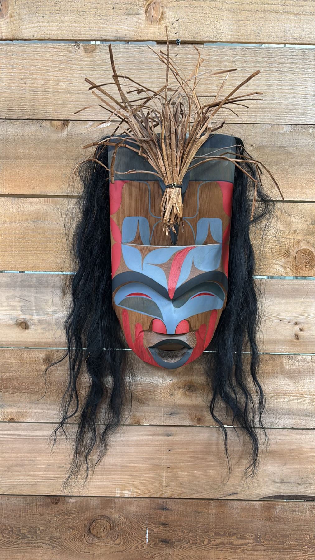 HAND CARVED & PAINTED 