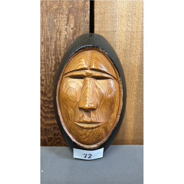 HAND CARVED & PAINTED FIRST NATIONS FRASER RIVER FISHNET "CORK" IN RED CEDAR CARVING 3.5" X 6"