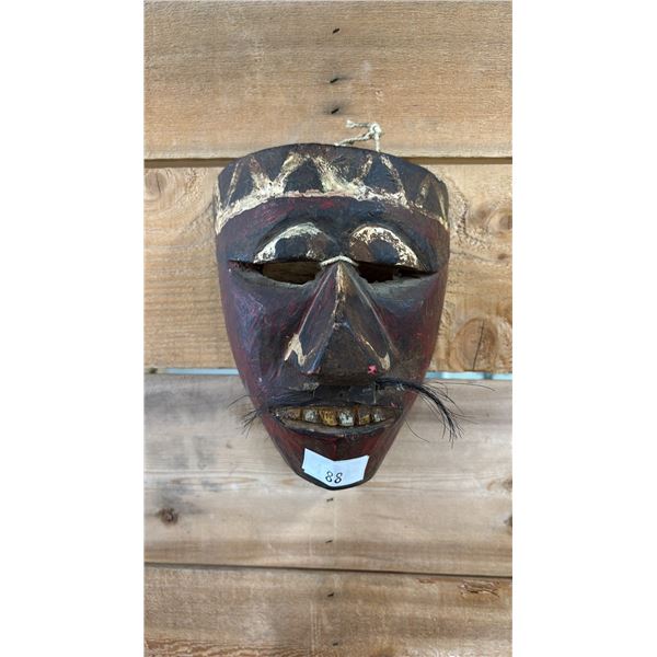 HAND CARVED & PAINTED INDIGENOUS MASK 6" X 6.5"
