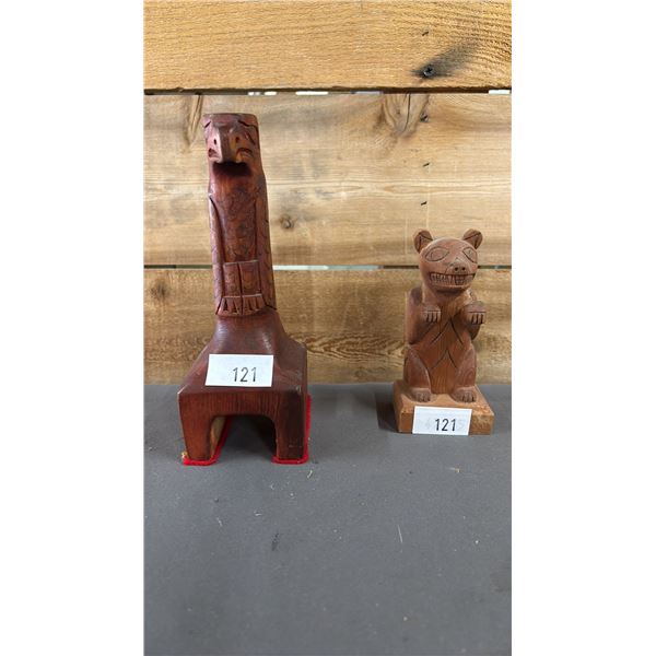 SMALL HAND CARVED FIRST NATIONS TOTEM POLE 7.5" & SMALL HAND CARVED FIRST NATIONS BEAR CARVING 5"
