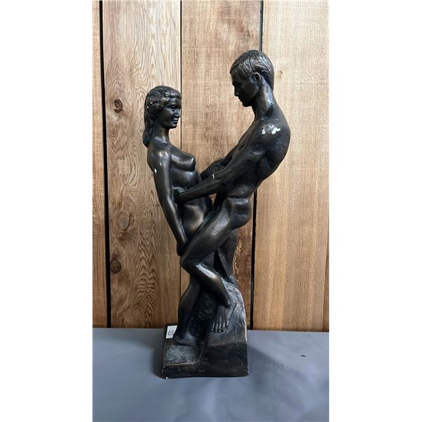 STATUE 18.5"