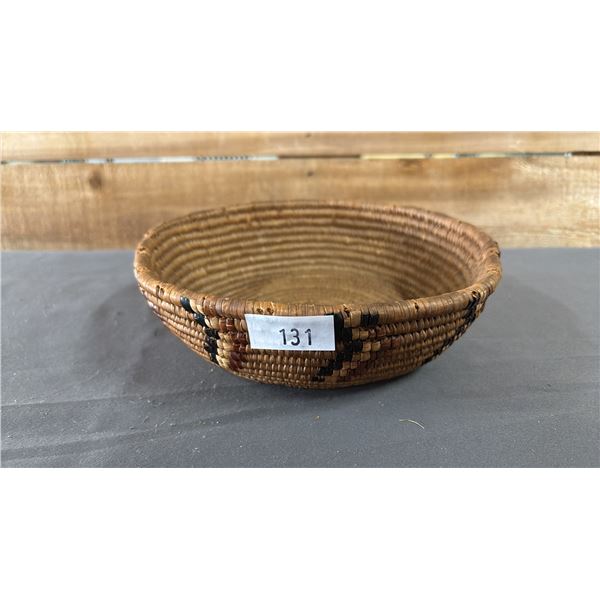 HAND WOVEN FIRST NATIONS COAST SALISH BASKET 8" X 2"