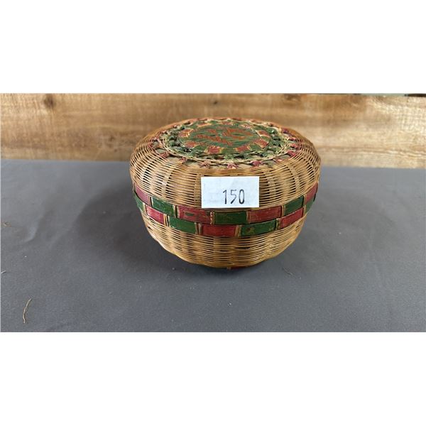 HAND WOVEN FIRST NATIONS HAIDA SPLIT ROOT BASKET WITH LID CIRCA 1930'S 6" X 3.5"