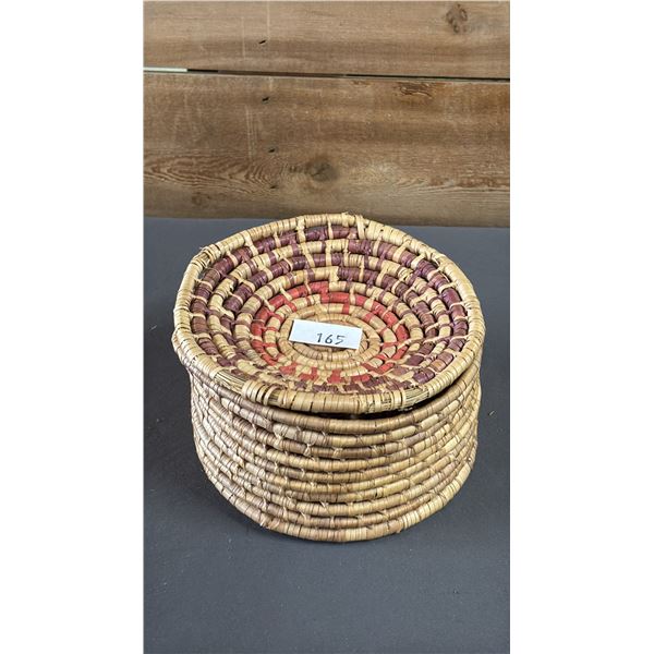 HAND WOVEN FIRST NATIONS BASKET WITH LID 6" X 3"