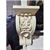 Image 2 : *NEW* BOX OF WALL MOUNTING DECORATIVE CORBELS