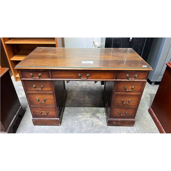 SLIGH FURNITURE MAHOGANY  EXECUTIVE DESK WITH GLASS TOP