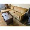 Image 2 : HOTEL ROOM FURNITURE CONTENTS - KING STUDIO