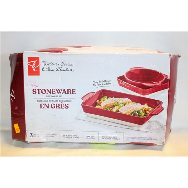 NEVER USED STONEWARE SET IN BOX NEW