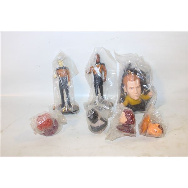 LOT OF 7 VINTAGE STAR STREK TOYS