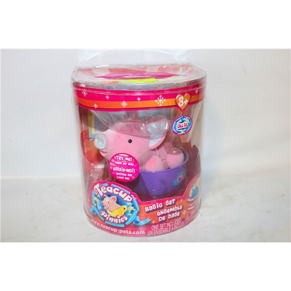 NEW SEALED TEACUP PIGIES
