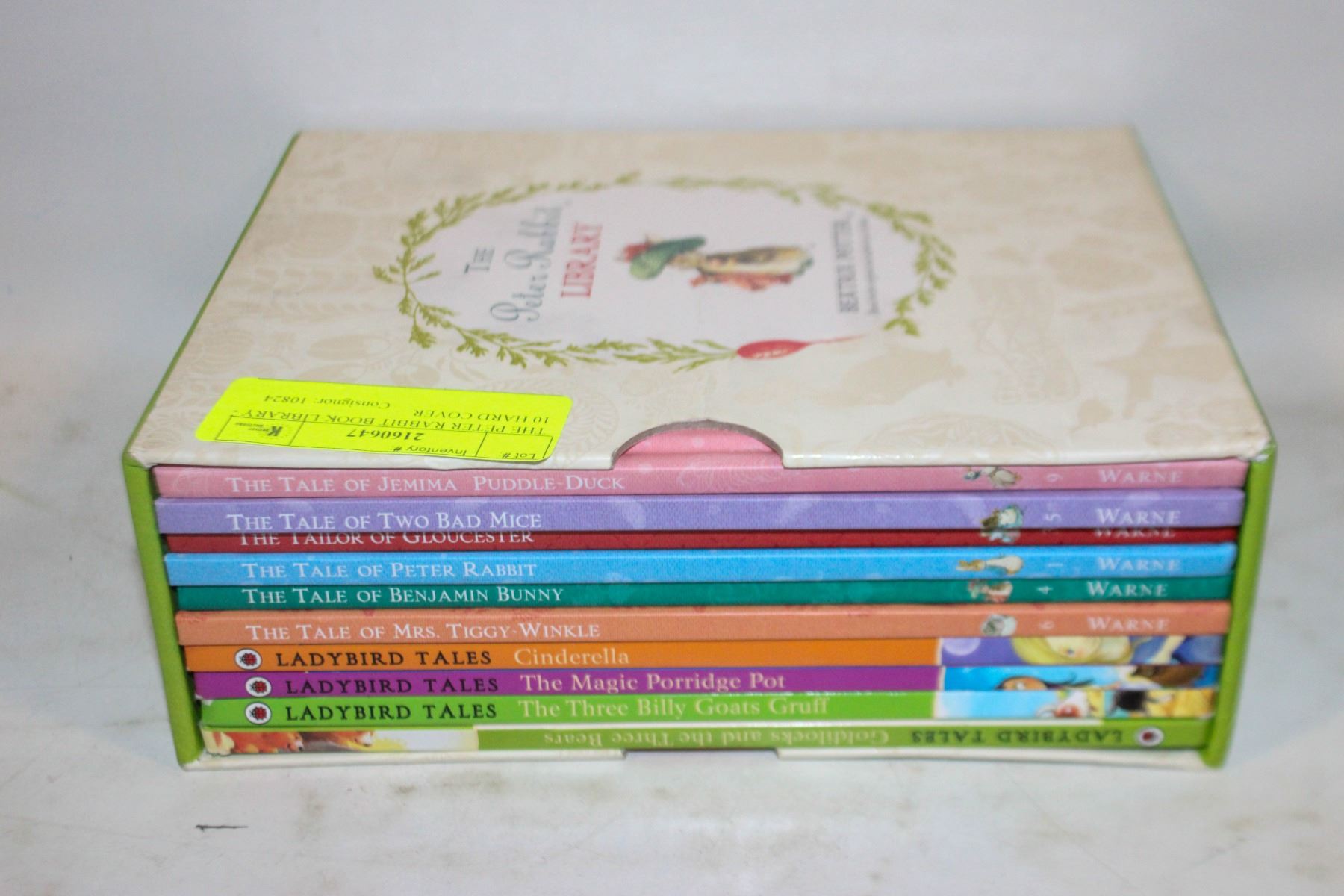 THE PETER RABBIT BOOK LIBRARY - 10 HARD COVER
