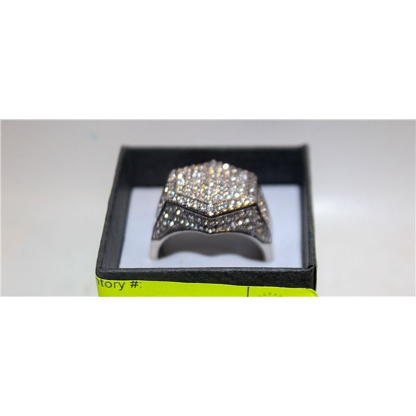 NEW MENS SAPPHIRE STYLE RING SIZE 11