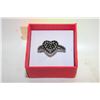 Image 1 : NEW HEART SHAPE RING SZ9