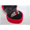 Image 1 : NEW HEART SHAPE RING SZ9