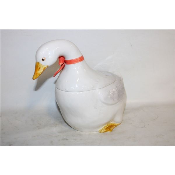 VINTAGE OTAGIRI DUCK COOKIE JAR