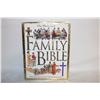 Image 1 : FAMILLY BIBLE