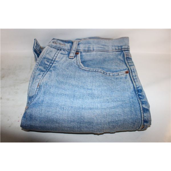 OLD NAVEY LADIES TORN EXTRA HIGH RISE