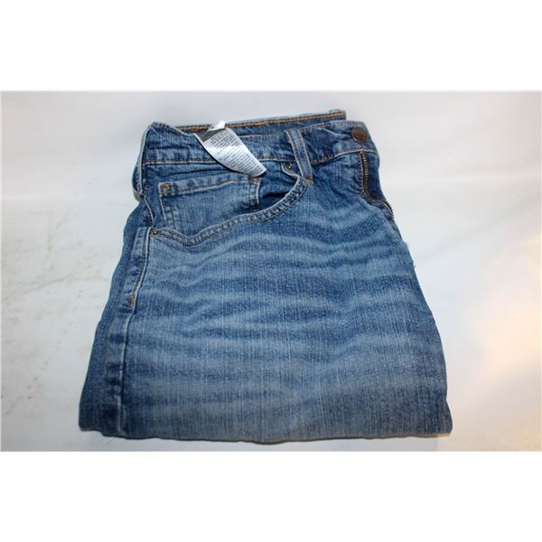 LEVI'S SIGNATURE BOOT CUT JEANSSIZE 34 W X 30L