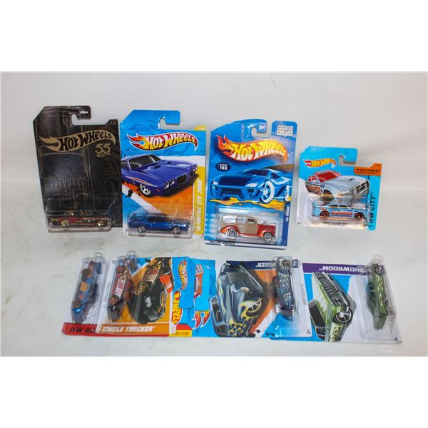 LOT OF HOT WHEELS - 8PCS