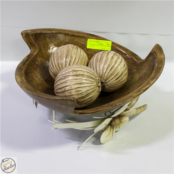 DECORATIVE FLOWER STAND WITH 3 BALLS