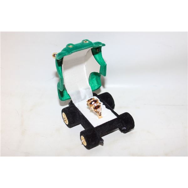 ESTATE RING IN VW RING BOX-ESTATE