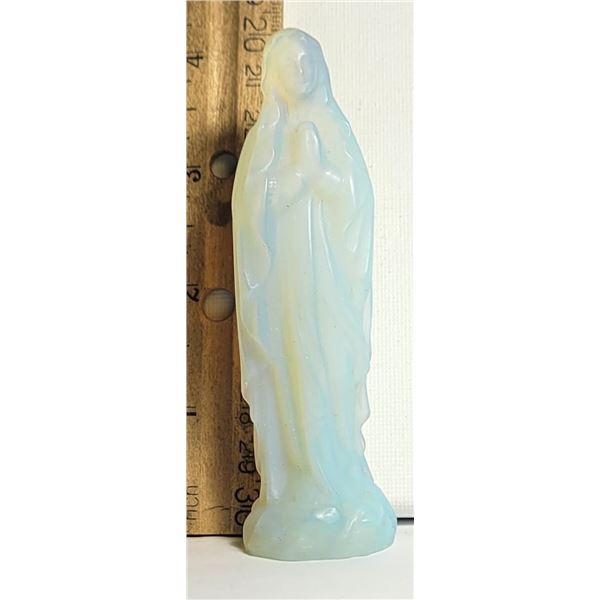 14)  NATURAL OPALINE CARVED VIRGIN MARY