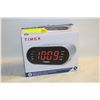 Image 1 : TIMEX ALARM CLOCK
