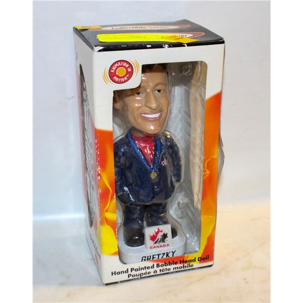 HAND PAINTED GRETZKY BOBBLE