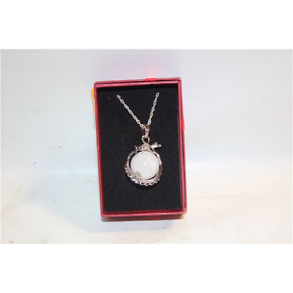 NEW 5D DRAGON PENDANT WITH NATURAL