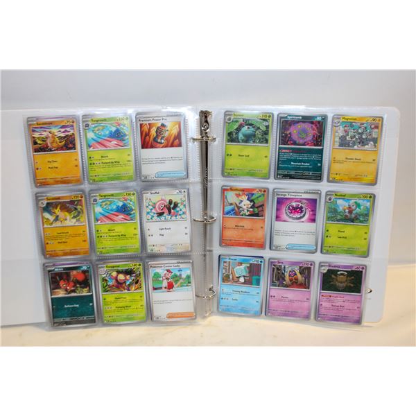 BINDER POKEMON COLLECTOR CARDS