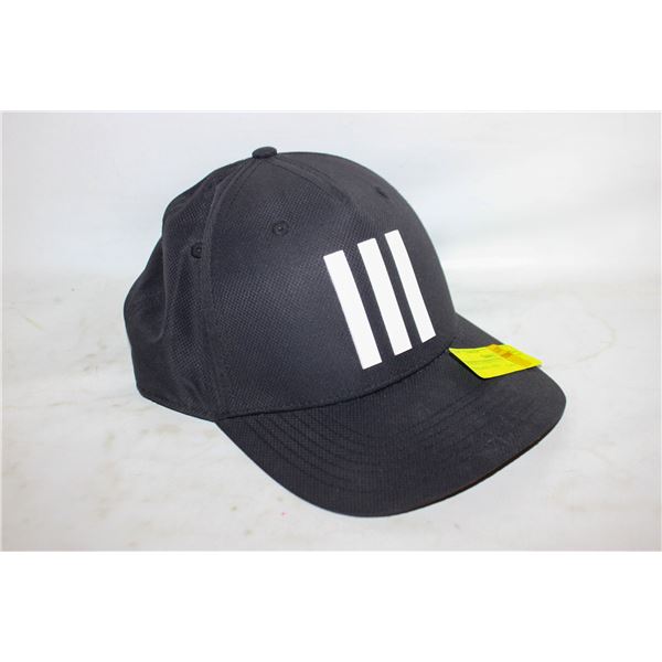 ADIDAS 3-STRIPES TOUR GOLF HAT IN BLACK. USED