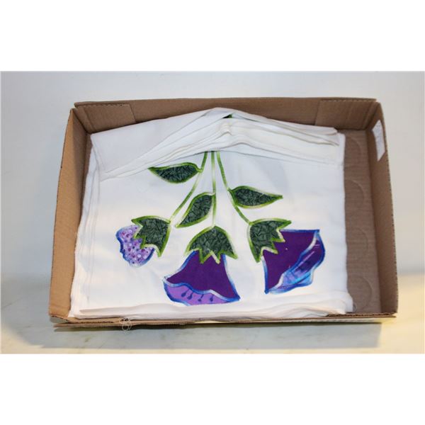 12 SQUARE 13"X13" FLOWER QUILT BLOCKS