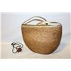 Image 1 : VINTAGE WOVEN STRAW SHOULDER BAG WITH CARVED