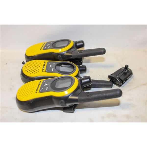 3 MOTOROLA 23MILE 2 WAY RADIOS - NO CHARGER