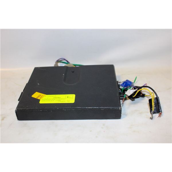 KENWOOD 200W 2 CHANNEL AMPLIFIER KAC-210MR