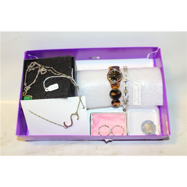 SWATCH LADIES WATCH. TESTUDO LCIOS FLEX BRACELET