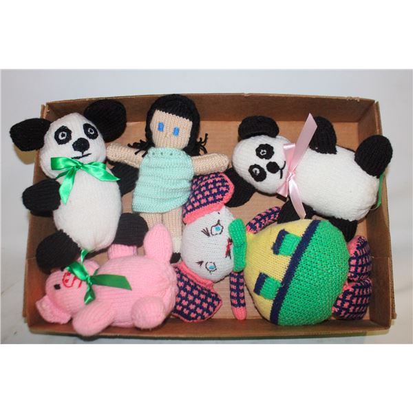 6 VINTAGE HANDMADE ANIMALS