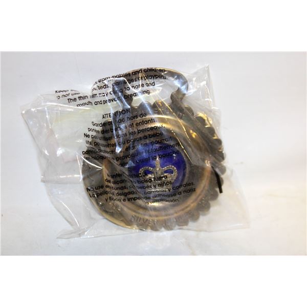 VINTAGE QUEEN ELIZABETH HORSE BRASSES- SET OF 2