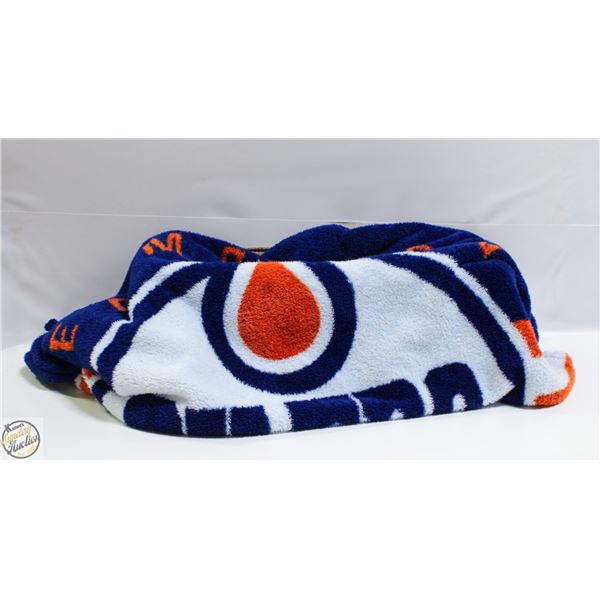 NHL PLUSH THROW OILERS BLANKET