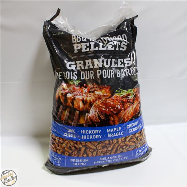 40LBS KIRKLAND HARDWOOD BBQ PELLETS