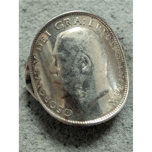 SILVER (4.28G) 6 PENCE COIN RING SZ 7.25