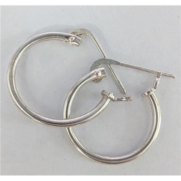 SILVER SMALL HOOP EARRINGS