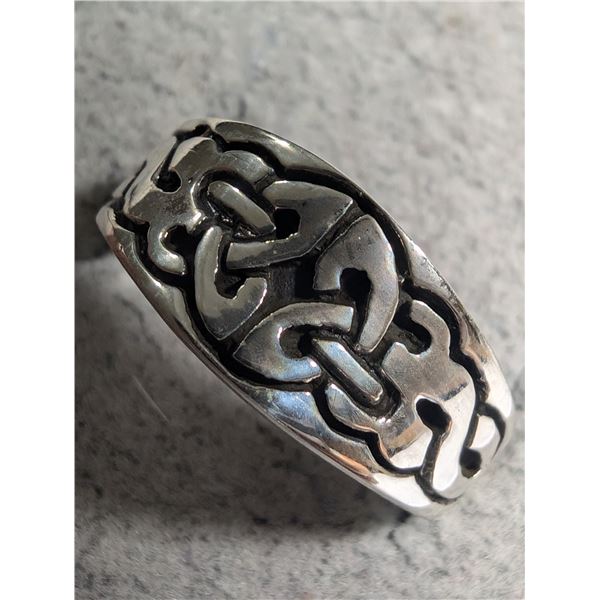 SILVER(3.2G) RING SZ 6.75