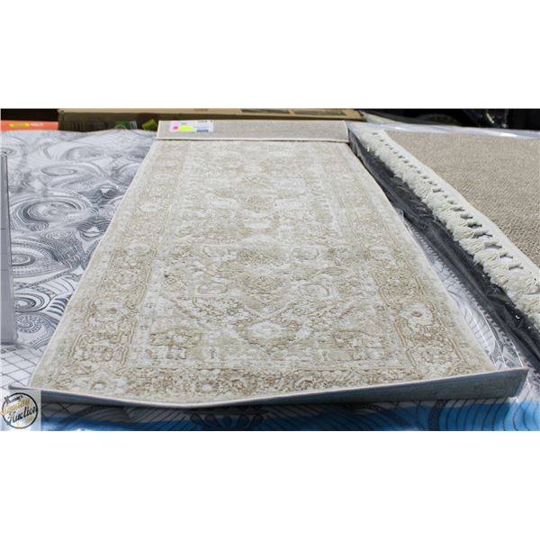 HELIOS COLLECTION NOLAN BEIGE RUG 26 X 72"